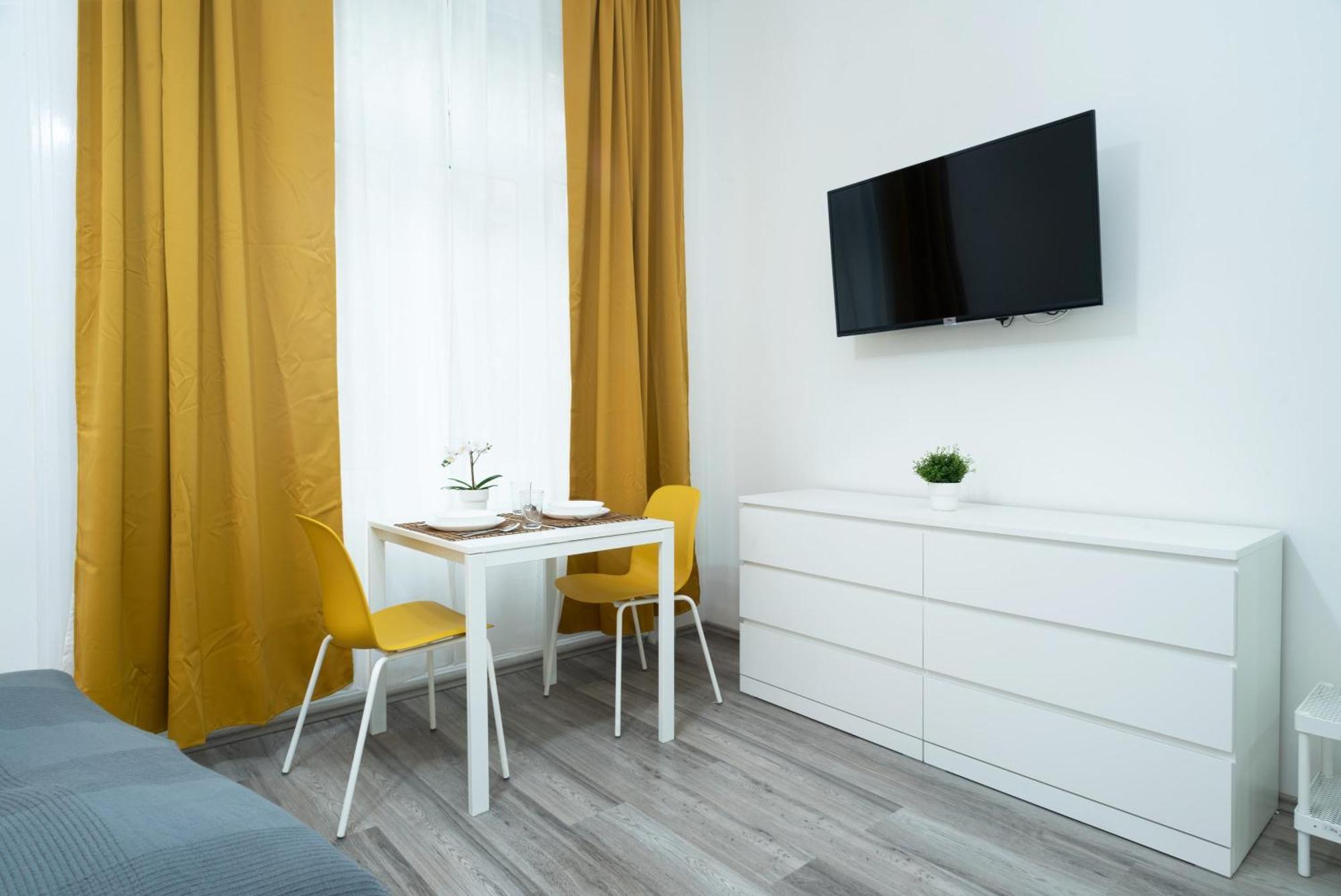 Lovely Studio At Central Location Budapeste Exterior foto